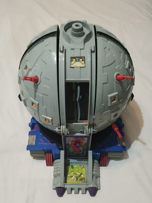 Technodrome 1990 TMNT Teenage Mutant Ninja Turtles playset