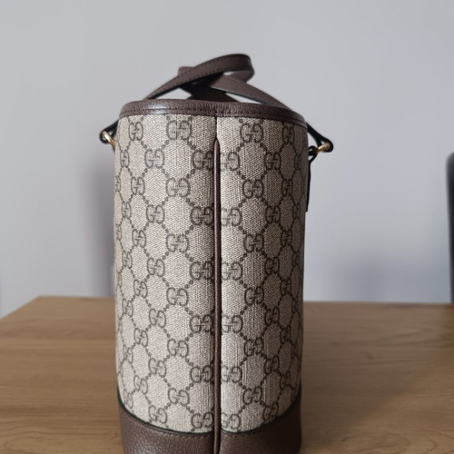 Gucci Ophidia Medium Tote Bag, beige GG Supreme canvas