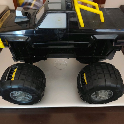 Galoob 4x4 Animal toy used with missing parts