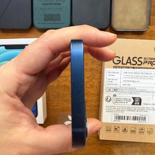 iPhone 12 mini 128GB μπλε μεταχειρισμένο με 4 tempered glass και 4 θήκες