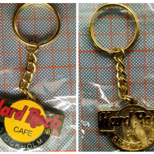 Hard Rock Cafe Stockholm vintage collectible keychain new, multicolor, gold-tone