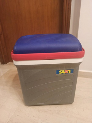 Ηλεκτρικό ψυγείο Electric Coolbox E30 σαν καινούργιο