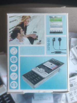 Sony Ericsson T715 box with original accessories and non-working device used