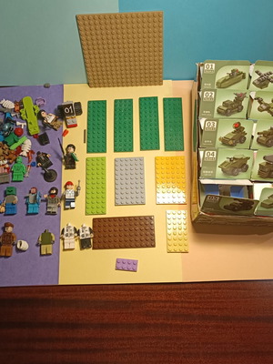 Building Blocks Lot with 10 Mini Tank Builds, Plates, Minifigures, Accessories