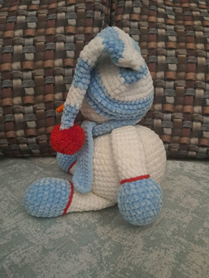 Stylish handmade snowman