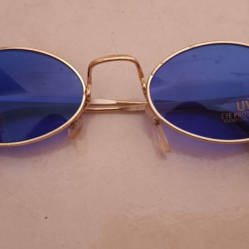 Sunglasses with mirror lenses like new, blue