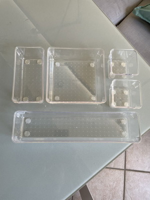 Drawer organizer with five transparent compartments like new