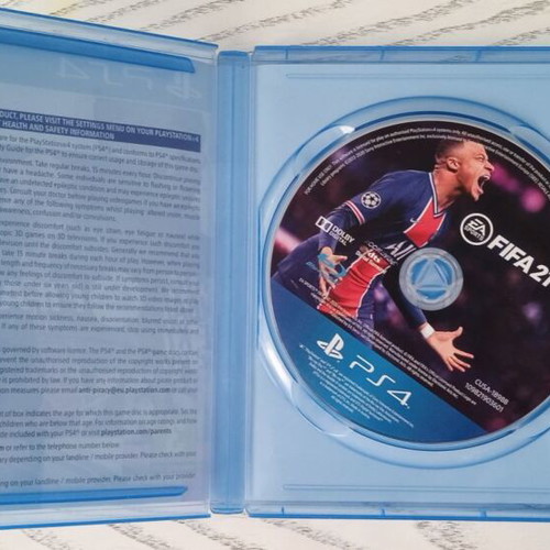 FIFA 21 PS4 game like new