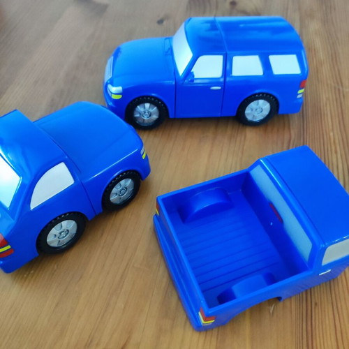 Magnetic Build-A-Car Toy by Popular Playthings like new