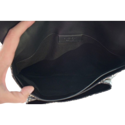 Givenchy Antigona leather envelope clutch bag