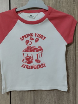 H&M t-shirt 8-10 years cropped top white and red, like new
