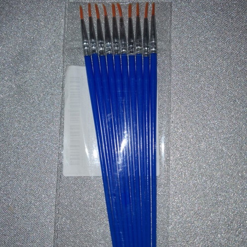 Paintbrushes new, set of 10 thin