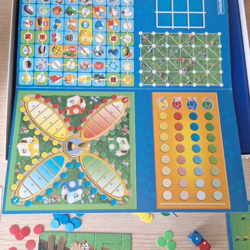 AS Clementoni games like new, set of 10 pieces