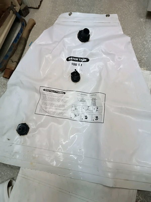 Ασκός νερού μεταχειρισμένος 100 λίτρων τριγωνικός για σκάφος ή camper