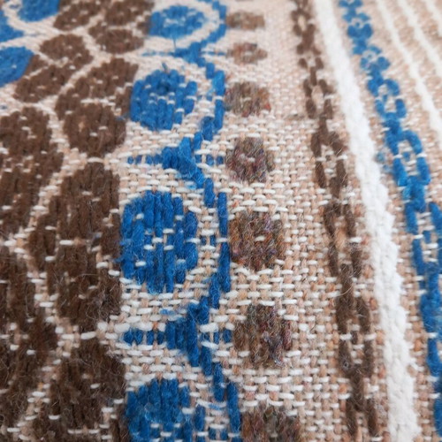 Set of two traditional sofa covers like new, brown and blue