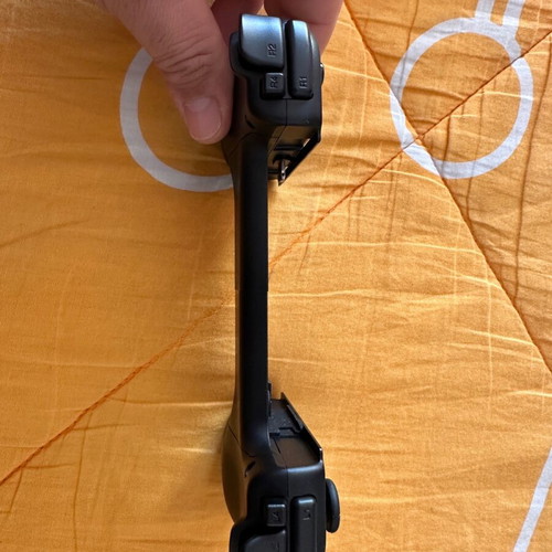 Razer Kisha V2 for iPhone with Lightning charging port like new