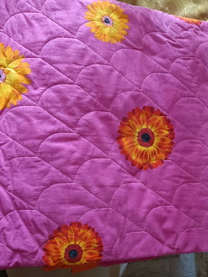 Double-sided quilt used for single bed