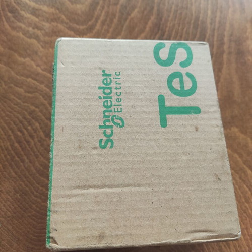 Schneider LC1D32B5 three-phase relay 32A with 24V coil new