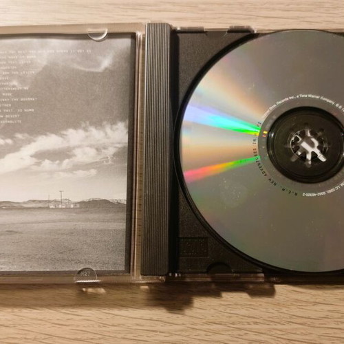 R.E.M. New Adventures In Hi-Fi CD like new, alternative rock