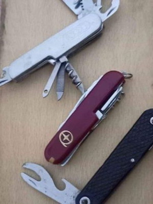 Σουγιάδες μεταχειρισμένοι, σετ 3, ελβετικός και ελληνικός