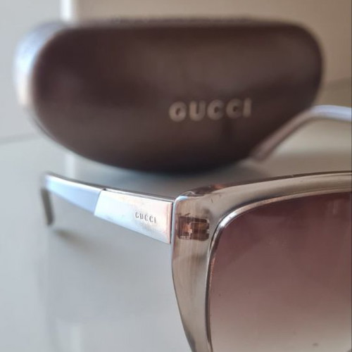 Gucci Sunglasses Used In Excellent… - € 350,00 - Vendora.cy display picture 3