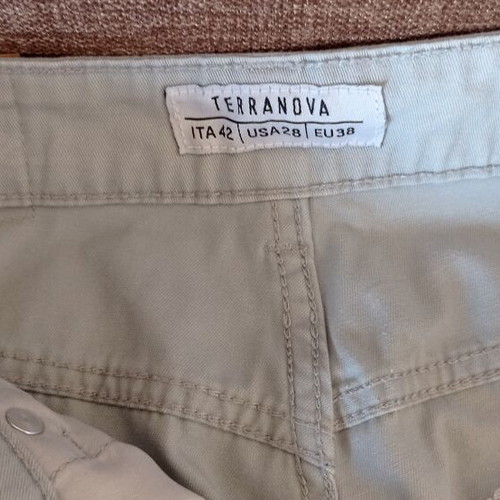 Men's Bermuda shorts like new, grey