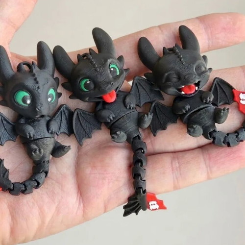 Set of 3 dragon keychains new, unique and durable