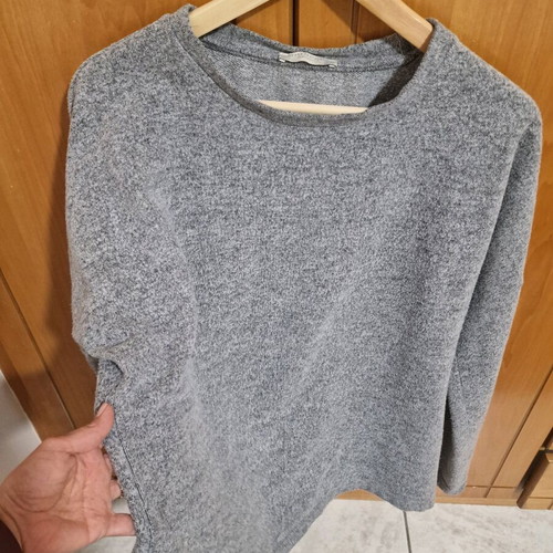 Zara sweater like new, loose fit, gray, size S