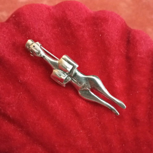 Lalaunis A21 950 vintage brooch used