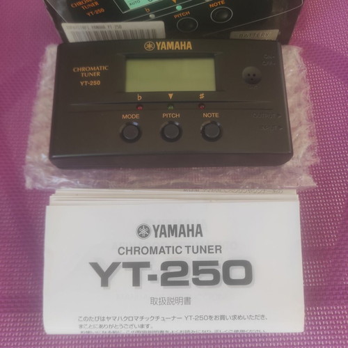 Yamaha YT-250 Chromatic Tuner new with battery