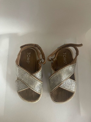 Παιδικα πέδιλα Toms N20.
