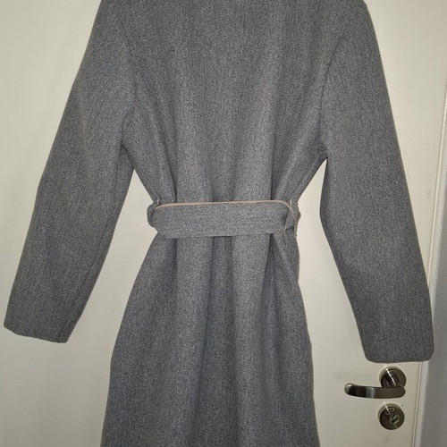 Short gray coat with belt size Medium like new