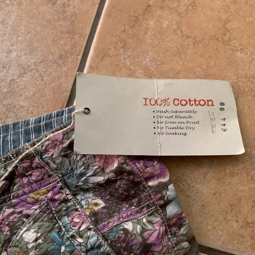 Magaya shorts size L new, 100% cotton