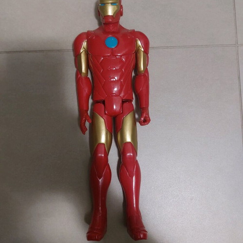 Φιγούρα Iron Man σαν καινούργιο σε άριστη κατάσταση