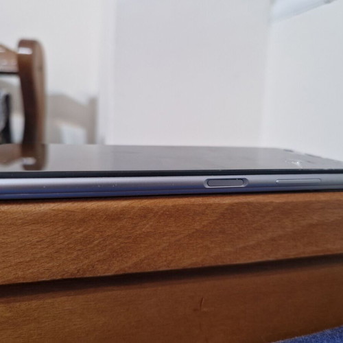 Lenovo Tab M10 HD tablet and Samsung A22 5G phone
