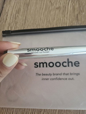Smooche Extreme Lip Plumper like new