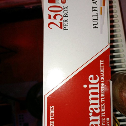 Cigarette tubes with built-in filter, pack of 3.5 boxes