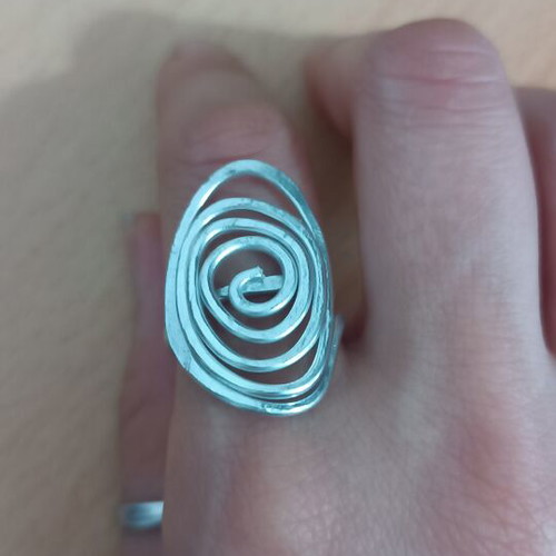 Handmade oval hammered ring from aluminum wire, new, silver color