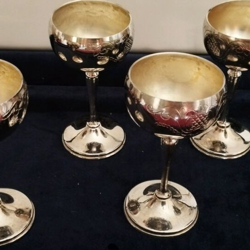 Silver-plated liqueur glasses set used