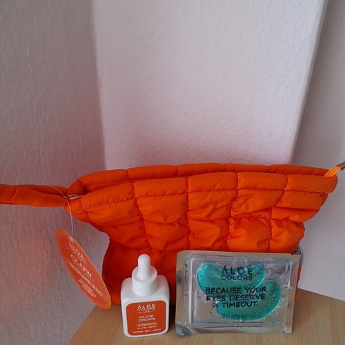 Aloe Colors face serum with vitamin C and hyaluronic acid 50 ml, new