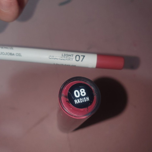 Lip Loreal Seventeen Radiant Set used