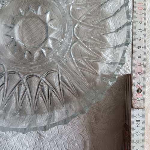 Glass serving platter for nuts like new