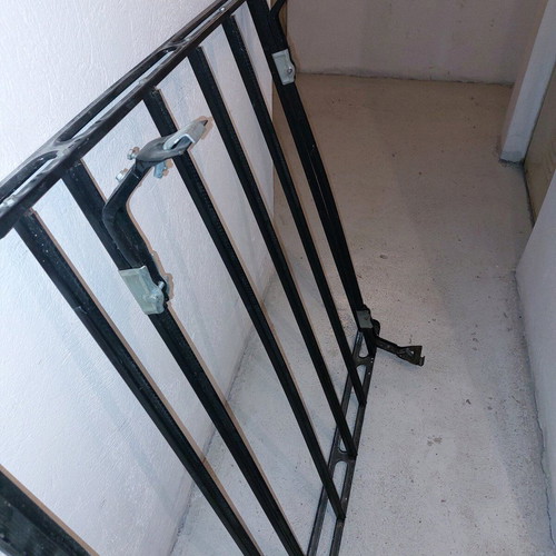 Universal roof bars and rack used