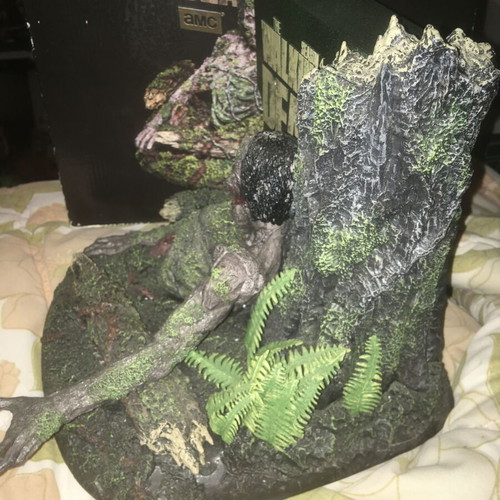 Walking Dead collectible figure season 4 1/4 like new