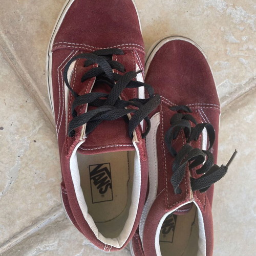 Vans Oldskool Burgundy Athletic Shoes Size 36 Like New