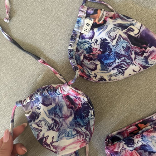 Bikini Decoro like new, colorful, sizes S and M