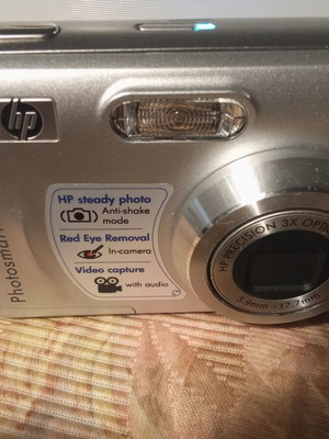 HP Photosmart M447 digital camera
