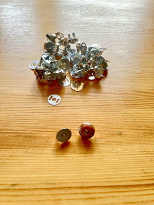 Magnetic metal buttons new, set