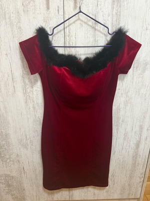 Bordeaux Rococo velvet mini dress like new