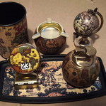 Globe table decor set like new